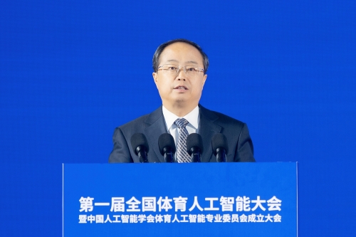 何明书记致辞_副本.jpg