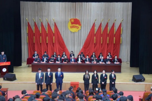 选举现场1_副本.jpg